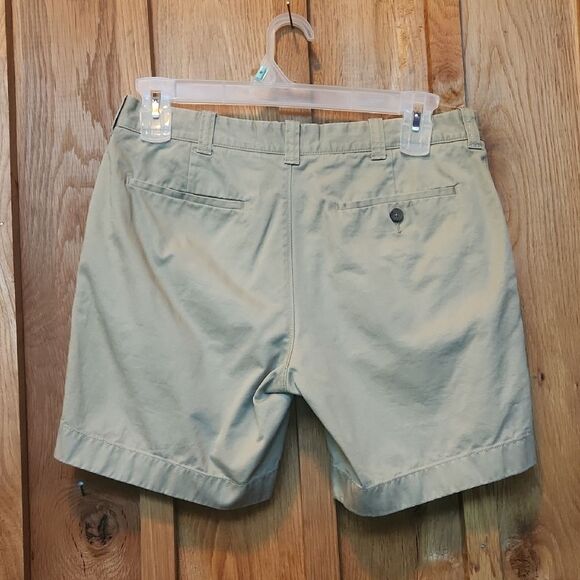 J Crew Flat Front 100% Cotton 7" Inseam Casual Khaki Shorts -Size 31, Tan - Picture 2 of 7